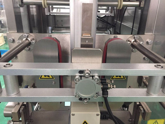 Vertical 50bags/Min Puffed Food Packing Machine High Precision